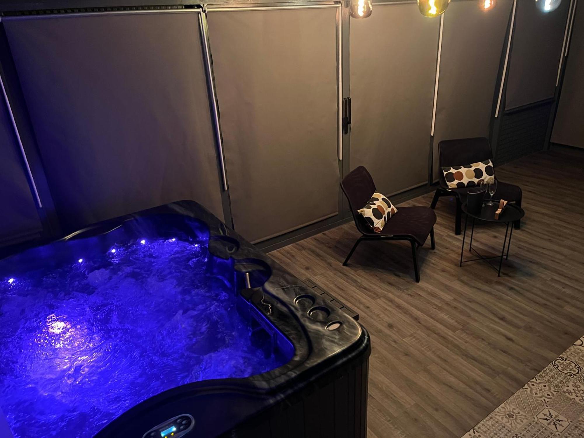Pause Nature Sorbais Gite 2 Personnes Avec Grand Spa Privatif, Streaming Et Arrivee Autonome ภายนอก รูปภาพ